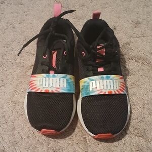 PUMA Children's Kid Girl's Black and Rainbow Sneakers Running Shoes Size 3.5
